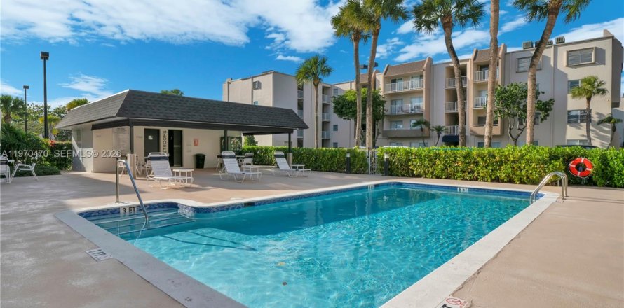 Condo à Miami, Floride, 1 chambre № 2031503