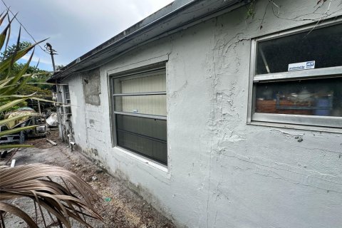 Casa en venta en Fort Lauderdale, Florida, 3 dormitorios, 147.34 m2 № 1992584 - foto 18