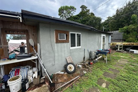 Casa en venta en Fort Lauderdale, Florida, 3 dormitorios, 147.34 m2 № 1992584 - foto 15