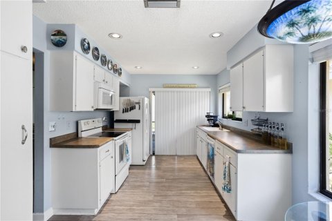 Casa en venta en Sarasota, Florida, 3 dormitorios, 153.29 m2 № 1740403 - foto 14