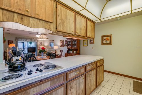 Duplex in Edgewater, Florida 2 bedrooms, 94.48 sq.m. № 1568772 - photo 12
