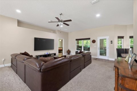 Villa ou maison à vendre à Palm Coast, Floride: 4 chambres, 210.33 m2 № 2142955 - photo 13
