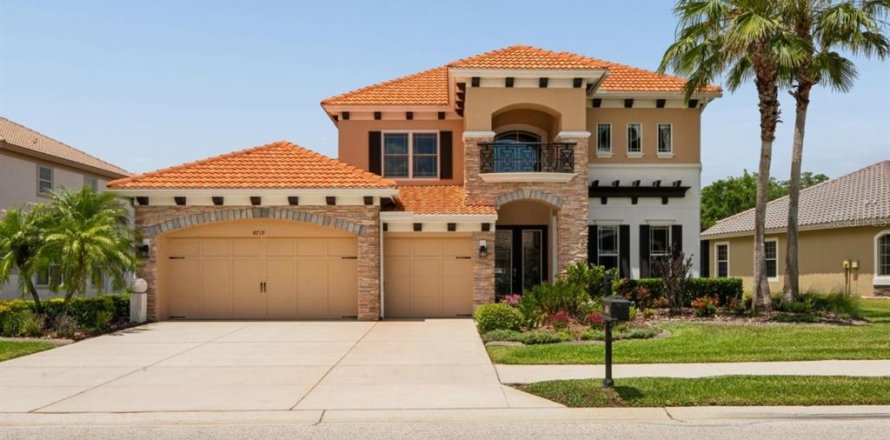 Villa ou maison à New Port Richey, Floride 4 chambres, 339.65 m2 № 2214654