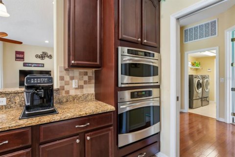Villa ou maison à vendre à New Port Richey, Floride: 4 chambres, 339.65 m2 № 2214654 - photo 19