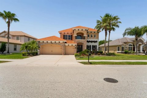 Villa ou maison à vendre à New Port Richey, Floride: 4 chambres, 339.65 m2 № 2214654 - photo 2