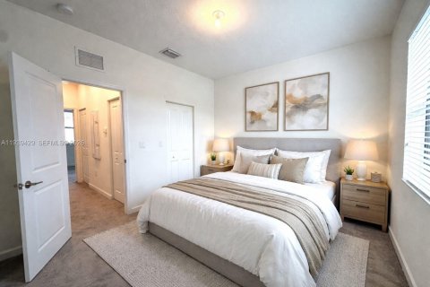 Townhouse in Homestead, Florida 3 bedrooms, 123.19 sq.m. № 1997820 - photo 12