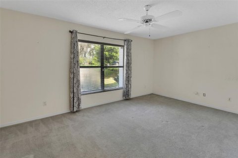 Casa en venta en DeLand, Florida, 4 dormitorios, 224.73 m2 № 2195752 - foto 30