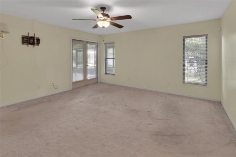Casa en venta en DeLand, Florida, 4 dormitorios, 224.73 m2 № 2195752 - foto 23