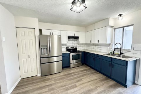 Adosado en alquiler en Sebring, Florida, 3 dormitorios, 83.52 m2 № 1831639 - foto 6