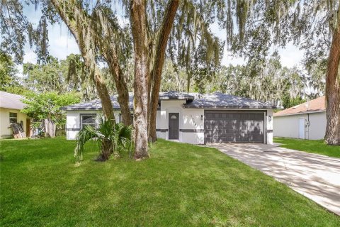 House in Edgewater, Florida 3 bedrooms, 160.54 sq.m. № 1907129 - photo 1