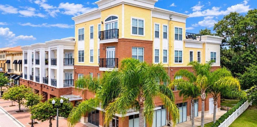 Appartement à Winter Springs, Floride 2 chambres, 96.99 m2 № 2406407