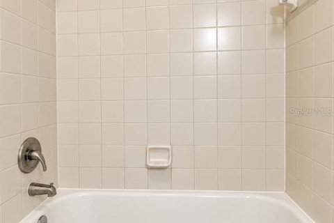Appartement à louer à Winter Springs, Floride: 2 chambres, 96.99 m2 № 2406407 - photo 13
