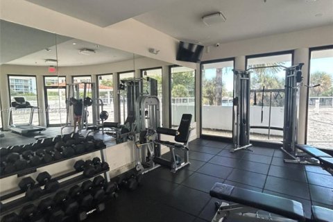 Copropriété à vendre à Aventura, Floride: 2 chambres, 95.04 m2 № 1965936 - photo 16