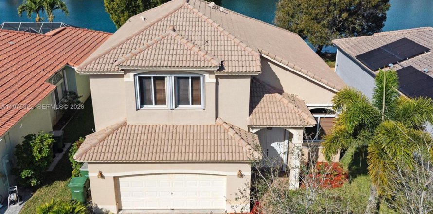 Villa ou maison à Homestead, Floride 4 chambres, 216.09 m2 № 2042448