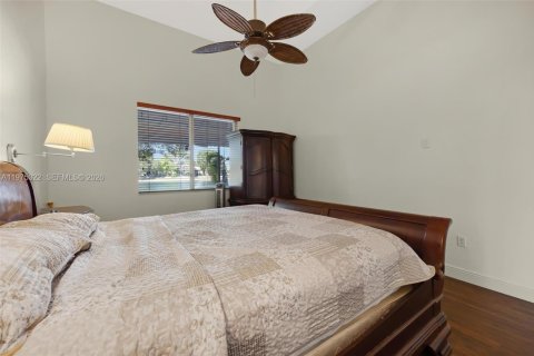 Villa ou maison à vendre à Homestead, Floride: 4 chambres, 216.09 m2 № 2042448 - photo 14