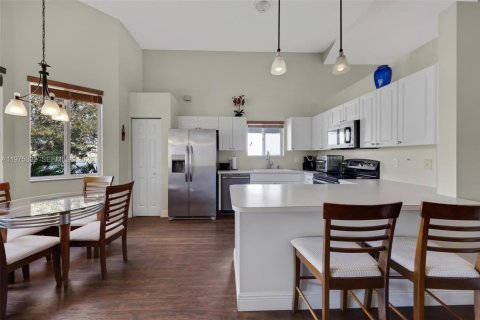 Villa ou maison à vendre à Homestead, Floride: 4 chambres, 216.09 m2 № 2042448 - photo 7