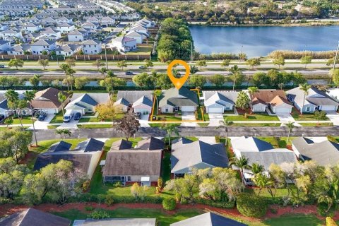 Villa ou maison à vendre à Homestead, Floride: 2 chambres, 129.78 m2 № 2052010 - photo 24