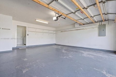 Villa ou maison à vendre à Homestead, Floride: 2 chambres, 129.78 m2 № 2052010 - photo 30