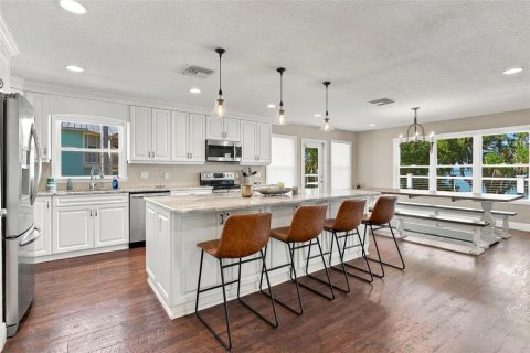 Villa ou maison à vendre à Weirsdale, Floride: 4 chambres, 240.8 m2 № 2424218 - photo 12