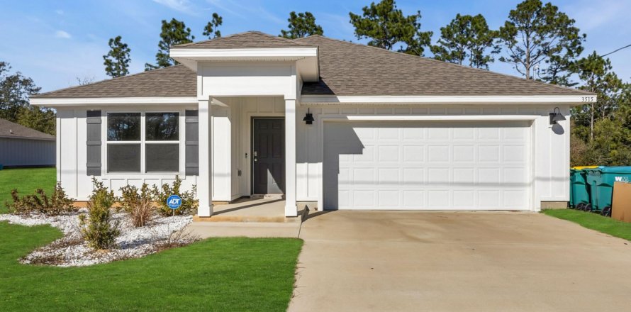 House in Crestview, Florida 4 bedrooms, 166.11 sq.m. № 589998
