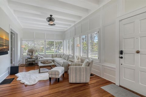 House in Sarasota, Florida 5 bedrooms, 444.26 sq.m. № 2216494 - photo 30