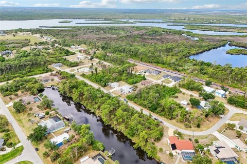 Land in Port Charlotte, Florida № 2166186 - photo 4