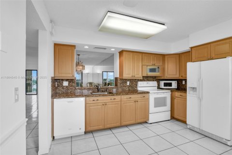 Copropriété à vendre à Delray Beach, Floride: 3 chambres, 148.55 m2 № 1925999 - photo 8