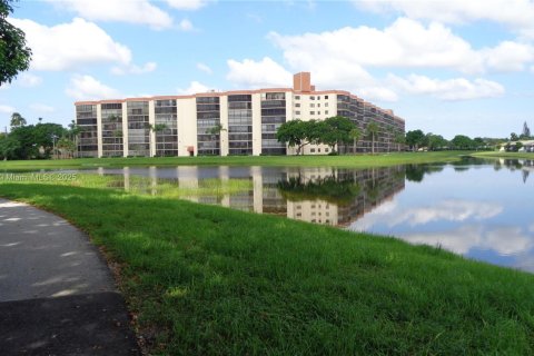 Copropriété à vendre à Delray Beach, Floride: 3 chambres, 148.55 m2 № 1925999 - photo 4