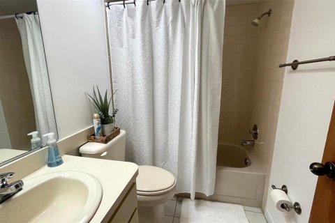 Villa ou maison à louer à Clearwater, Floride: 4 chambres, 227.24 m2 № 2376725 - photo 26