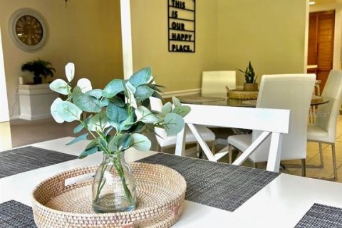Villa ou maison à louer à Clearwater, Floride: 4 chambres, 227.24 m2 № 2376725 - photo 10