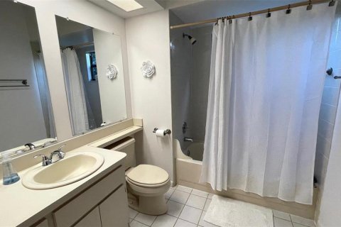 Villa ou maison à louer à Clearwater, Floride: 4 chambres, 227.24 m2 № 2376725 - photo 28