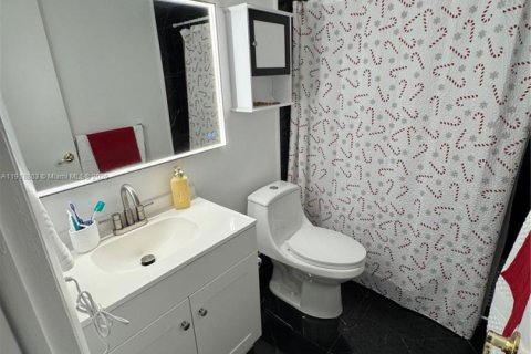 Condo in Margate, Florida, 2 bedrooms № 1974259 - photo 28