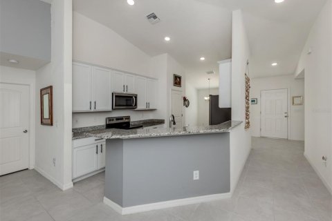 Casa en venta en North Port, Florida, 3 dormitorios, 152.27 m2 № 1510382 - foto 9