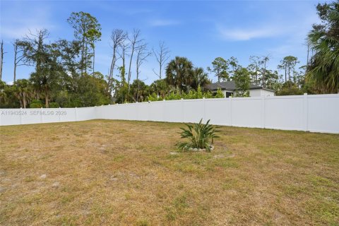 Купить виллу или дом в Норт-Порт, Флорида 3 спальни, 128.3м2, № 2002468 - фото 27