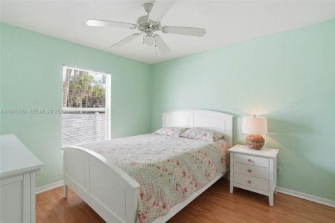 Купить виллу или дом в Норт-Порт, Флорида 3 спальни, 128.3м2, № 2002468 - фото 19