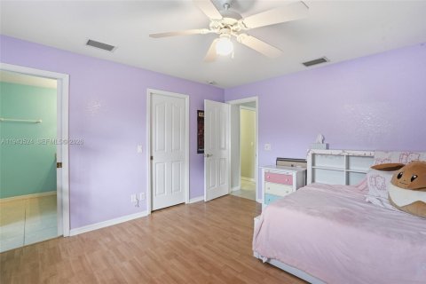 Купить виллу или дом в Норт-Порт, Флорида 3 спальни, 128.3м2, № 2002468 - фото 14