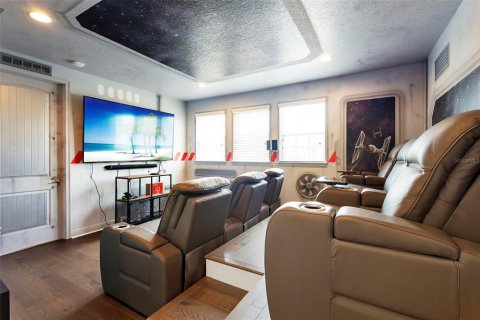 Купить виллу или дом в Киссимми, Флорида 8 комнат, 308.16м2, № 1833009 - фото 28