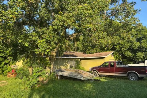 House in Ocala, Florida 3 bedrooms, 125.23 sq.m. № 1894063 - photo 1