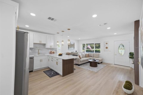 Villa ou maison à vendre à Clearwater, Floride: 4 chambres, 125.51 m2 № 2412700 - photo 18