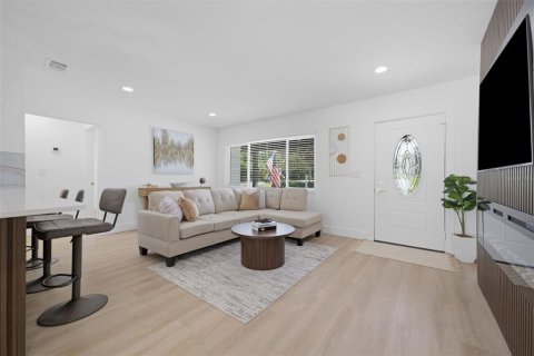 Villa ou maison à vendre à Clearwater, Floride: 4 chambres, 125.51 m2 № 2412700 - photo 6