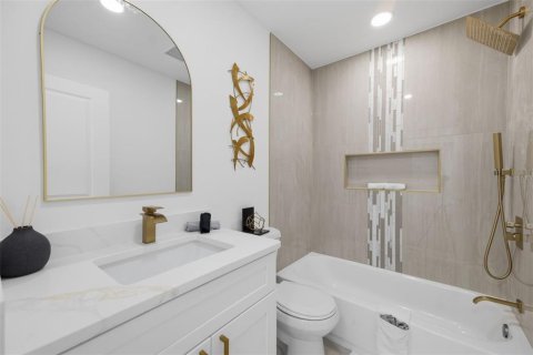 Villa ou maison à vendre à Clearwater, Floride: 4 chambres, 125.51 m2 № 2412700 - photo 30
