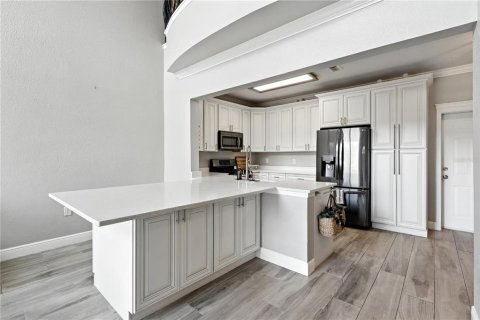 Condo in Clearwater, Florida, 2 bedrooms № 2342448 - photo 18