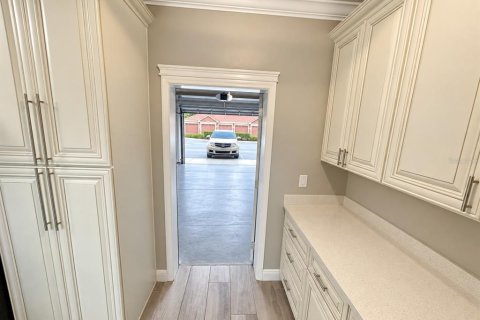 Condo in Clearwater, Florida, 2 bedrooms № 2342448 - photo 4