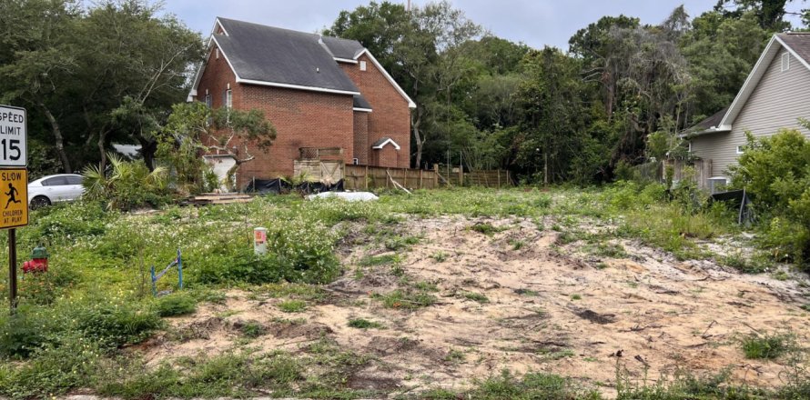 Terreno en Fort Walton Beach, Florida № 561204