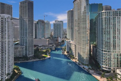 Copropriété à vendre à Miami, Floride: 2 chambres, 157.84 m2 № 1979692 - photo 4