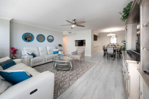 Copropriété à vendre à Fort Lauderdale, Floride: 2 chambres, 110.55 m2 № 2041439 - photo 3