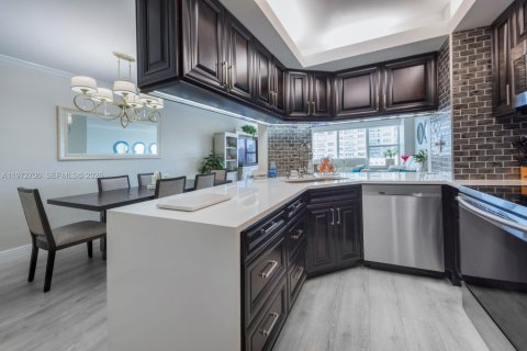 Copropriété à vendre à Fort Lauderdale, Floride: 2 chambres, 110.55 m2 № 2041439 - photo 6