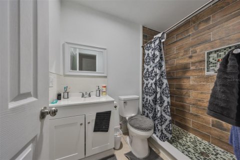 Propiedad comercial en venta en Riverview, Florida, 20 dormitorios, 119.57 m2 № 2123922 - foto 9