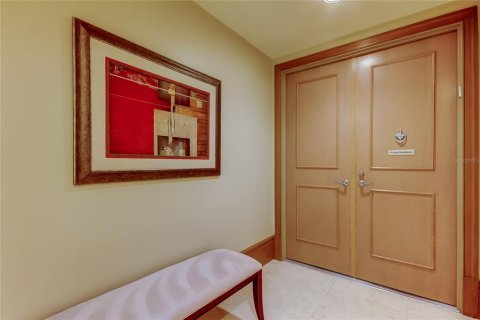 Снять в аренду кондоминиум в Клируотер, Флорида 6 комнат, 186.18м2, № 2105761 - фото 12