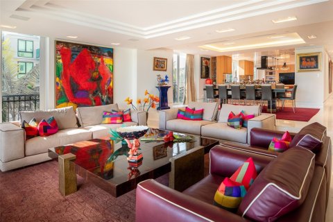 Condominio en venta en Miami, Florida, 4 dormitorios, 413.69 m2 № 1935426 - foto 3